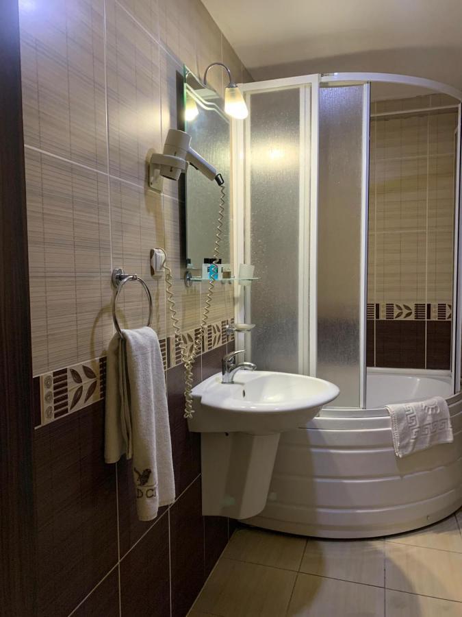 Gold City Hotel Bursa Luaran gambar